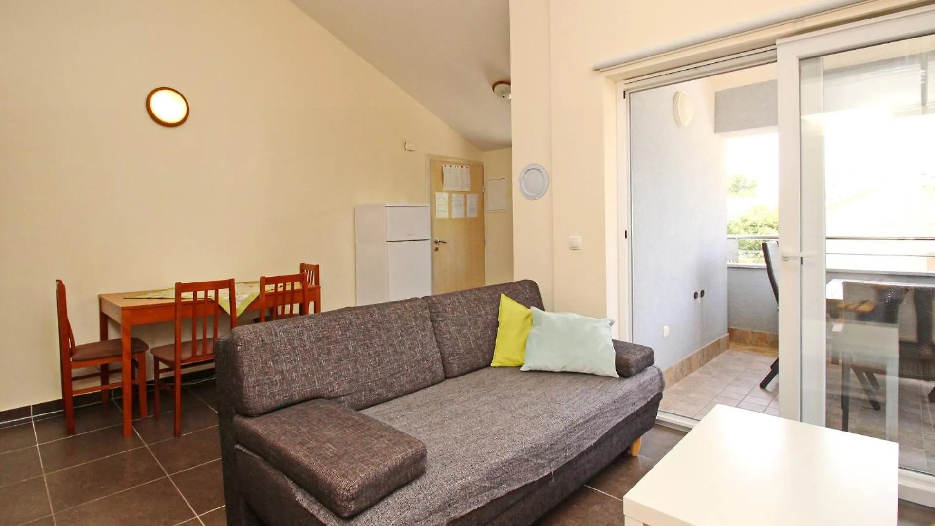 게스트하우스 Apartments Osmanovic 바슈카